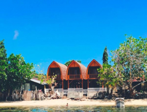 Bunaken 18 Diving Resort and Cafe